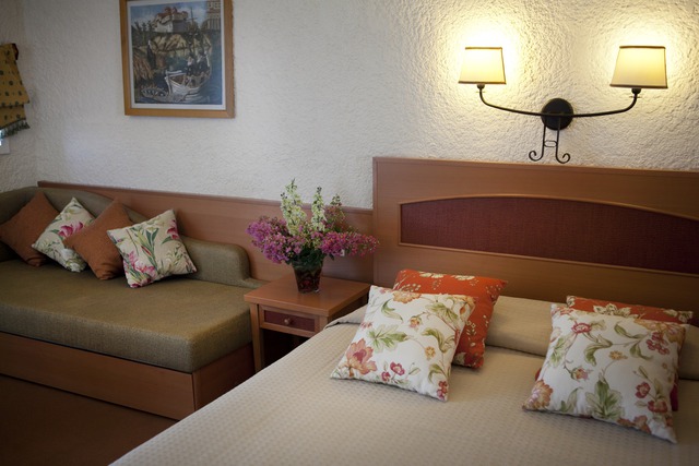 Athos Palace Hotel - pogled dvokrevetna soba planine